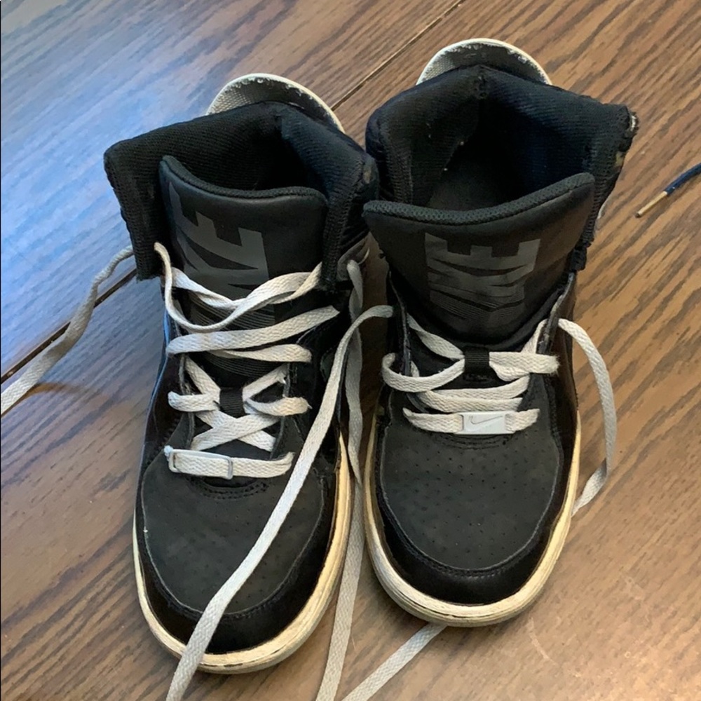 Boys shoes.